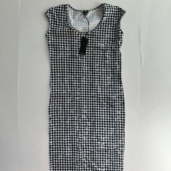 Monrow Black White Houndstooth Jersey Midi Dress Size X-Small NWT - Picture 2 of 7
